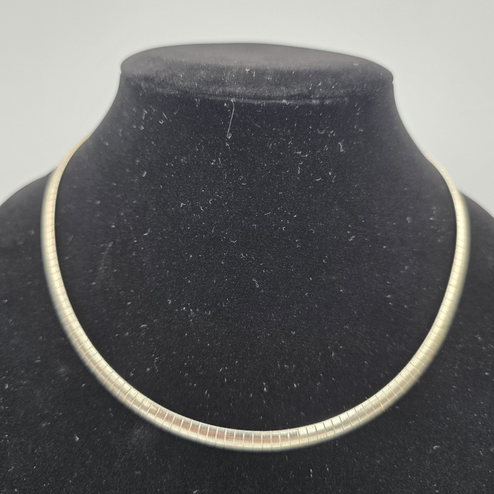 Vtg Snake Chain Silver Tone Necklace Collar Choker Lobster Clasp Minimalist 18" - Picture 2 of 6
